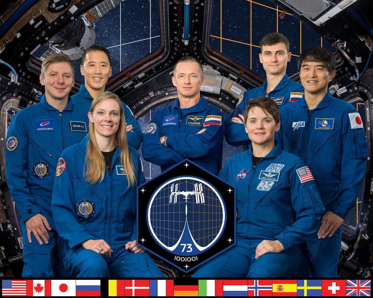 1500-iss73-portrait.jpg 